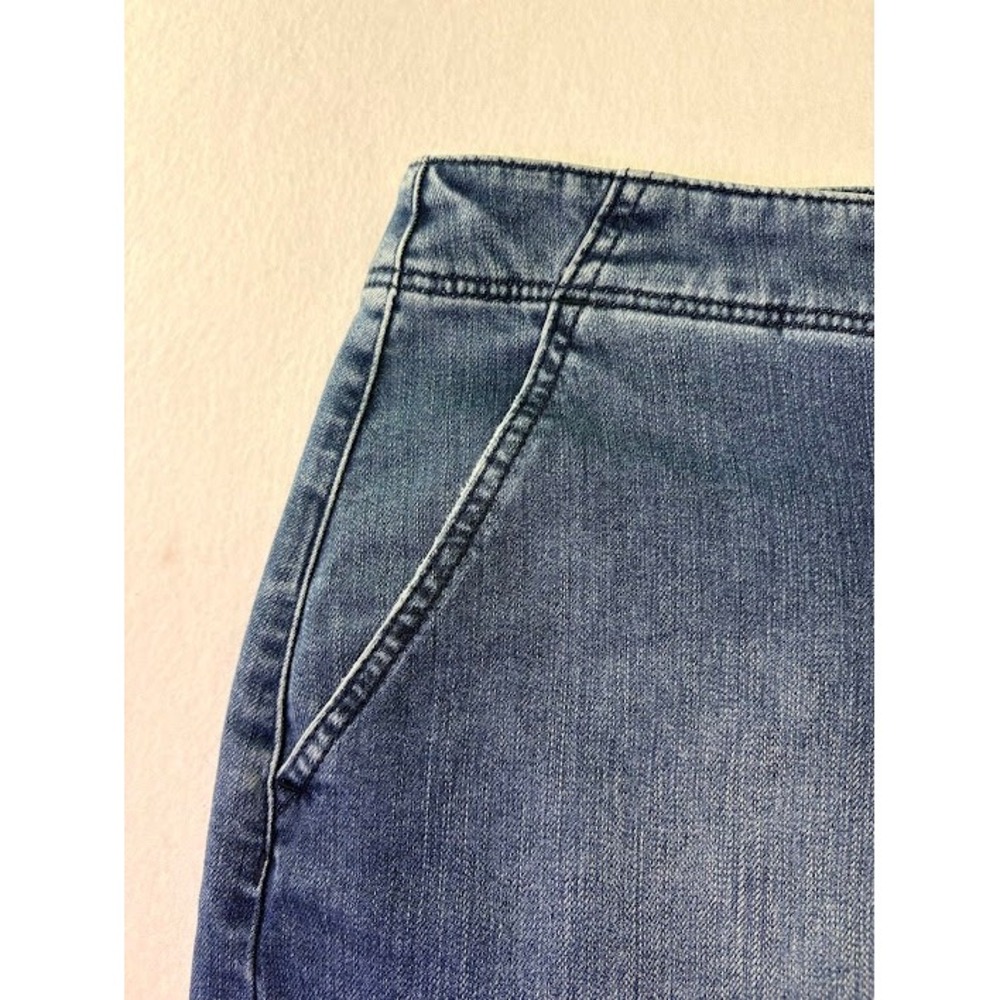 Talbots Denim Mini Skirt Womens 14 Blue Medium Wash Stretch Pockets - Picture 3 of 6